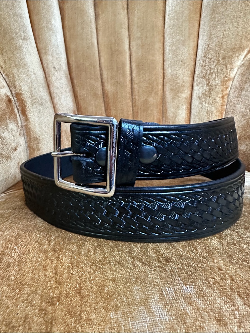 Mens Black Basketweave Leather Duty Belt 46 USA Solid Brass Buckle 1.75"